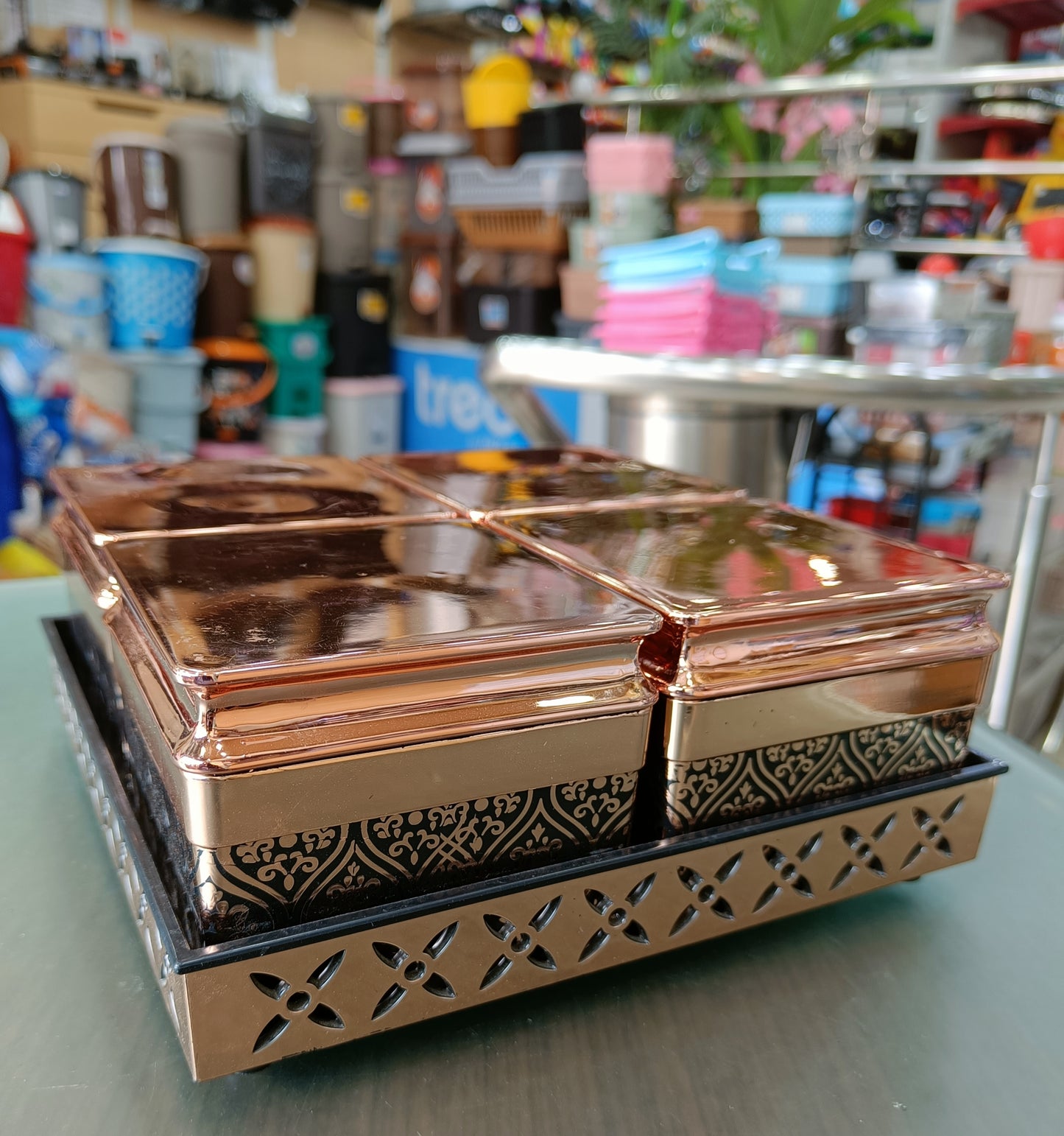 Rishav Amber 4 dryfruit tray set