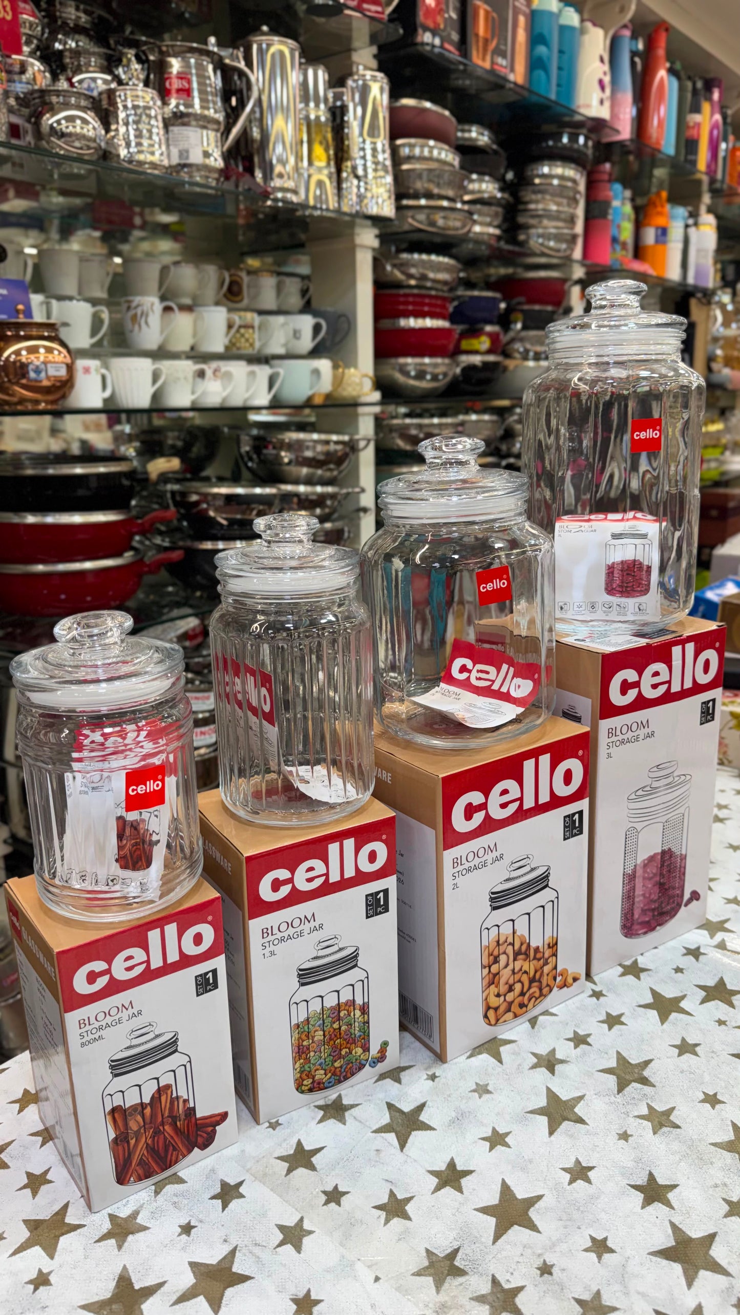 Cello Bloom Airtight Glass Jar – Ribbed Textured Kitchen Storage Containers for Dry Food, Snacks & Dry Fruits