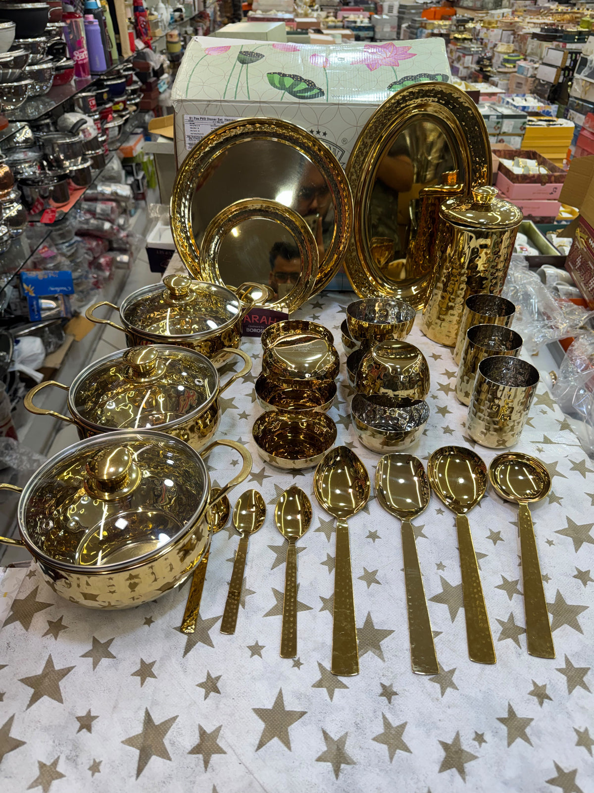 Luxury 51-Piece PVD Gold Hammered Stainless Steel  Ramson Dinnerware Set