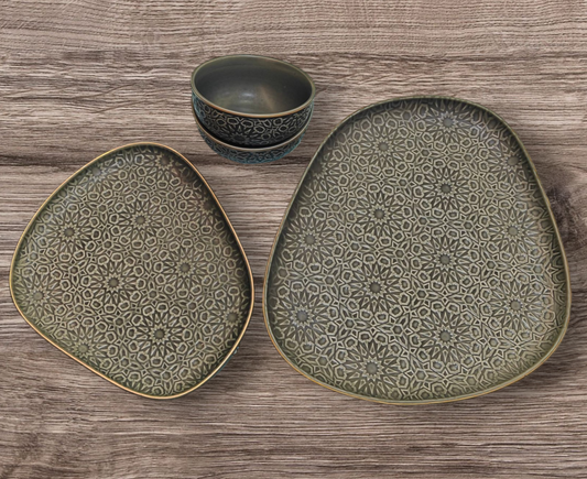 Imperial 9pc ceramic snacks set with golden outlining